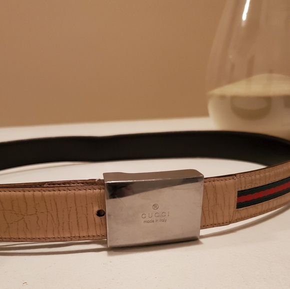 Gucci Interlocking Leather & Canvas Belt 🎊 Host Pick - Picture 3 of 11